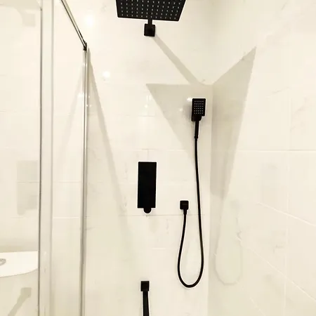 公寓 Le Gallia 2 Bedroom Refait A Neuf Center Of 戛纳