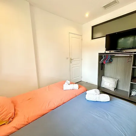 Le Gallia 2 Bedroom Refait A Neuf Center Of 公寓
