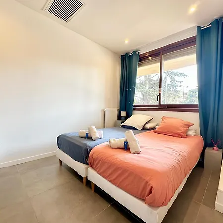Appartamento Le Gallia 2 Bedroom Refait A Neuf Center Of *